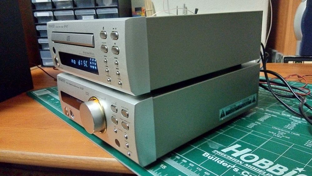 Mini aparelhagem som Kenwood SG7 (2 módulos)