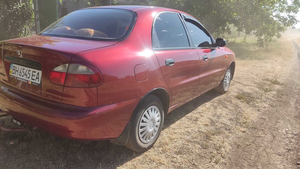Продам машину Daewoo Sens