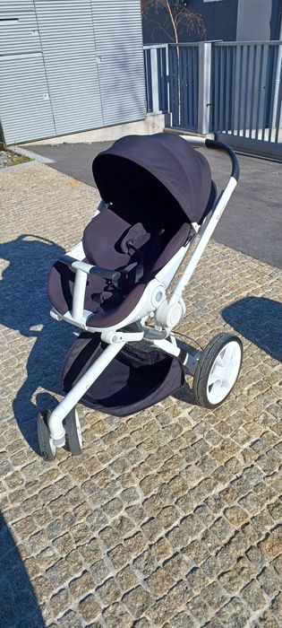 Carrinho de  bebé  conjunto quinny