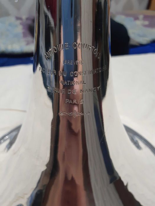 Валторна Antoine Courtois помпова in Es