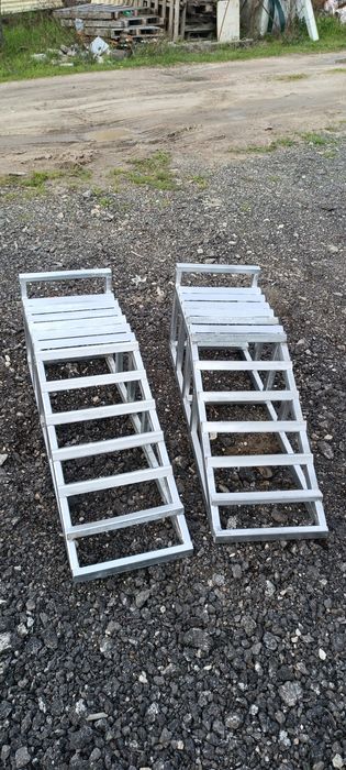 Duas rampas metallico