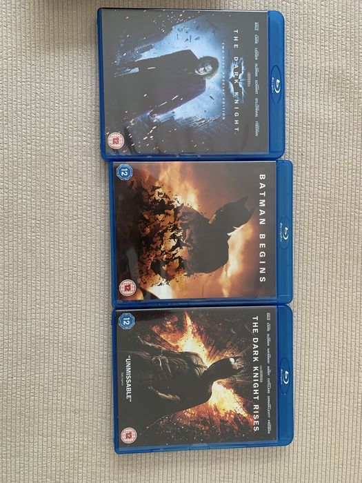 The dark knight triology blu ray