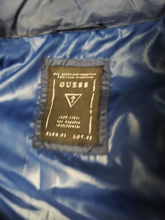 Pikowana długa kurtka płaszcz GUESS