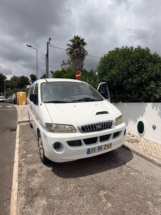 Hyundai h1 2.5cc