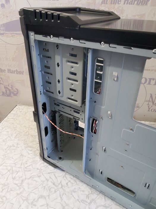 Корпус для компьютера. Системный блок cooler master