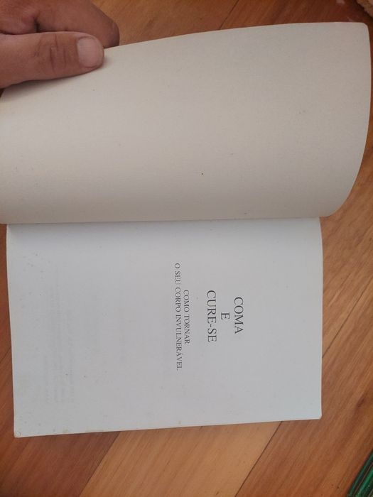 Livro Coma e Cure-se