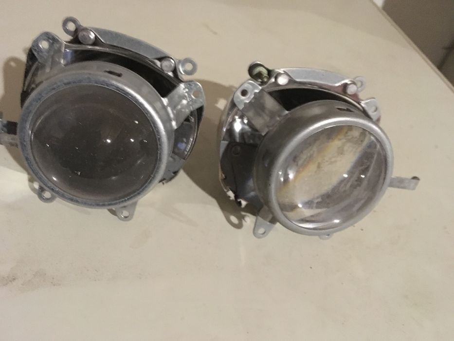 Лінзи в фари. Оптика! Ближнє- дальнє! Ціна договірна!