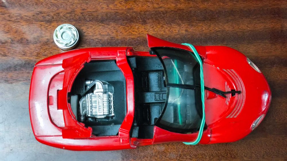 Машинка Chevrolet Corvette Indy 1/24 Motormax