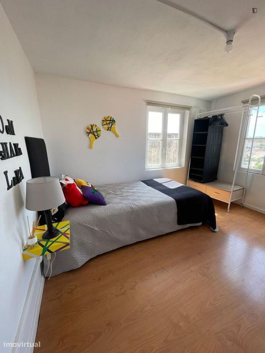 Quarto - localizado em Alta Universitária Coimbra