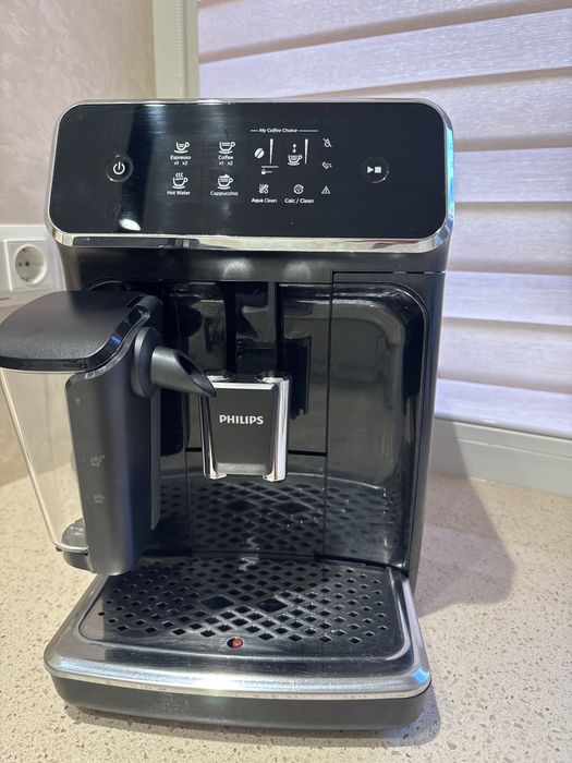 Кавомашина Philips Series 2300