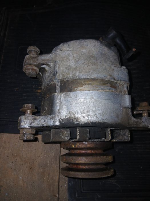 Генератор Газ 24