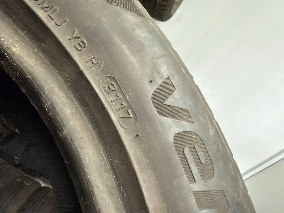 Hankook ventus W2 evo 2 235/50/18 лето пара