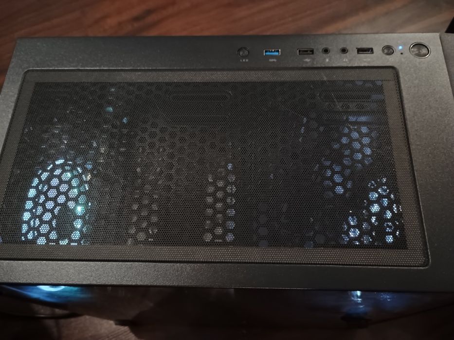 Komputer stacjonarny