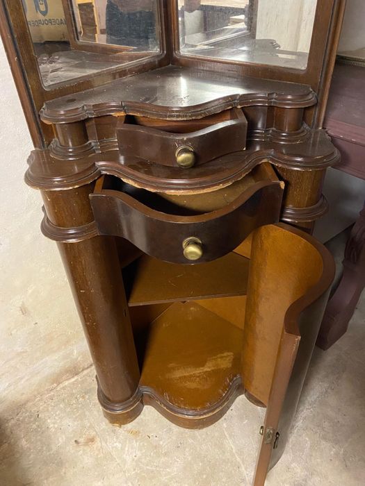 Movel de canto com espelho