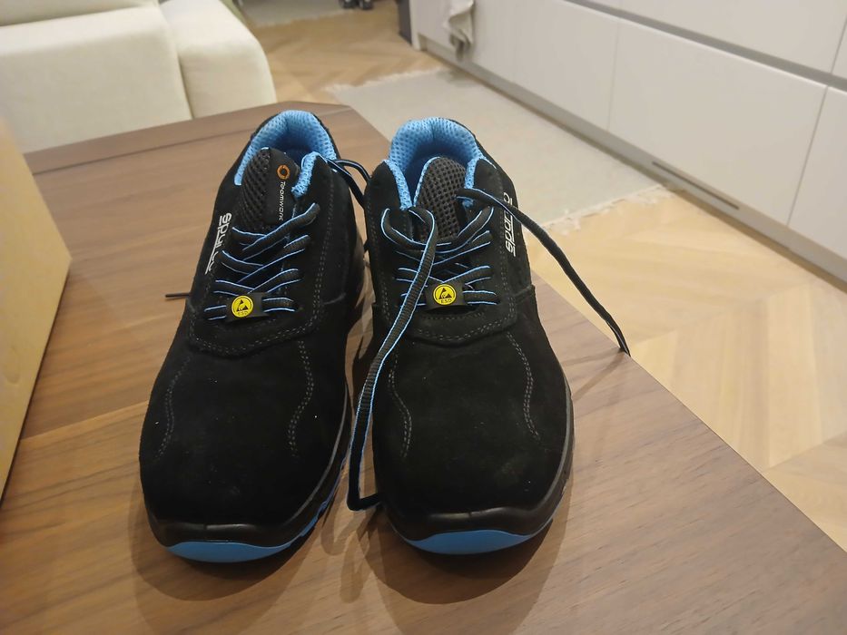 Sprzedam buty robocze