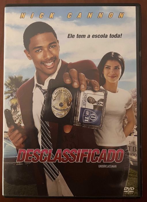 DVD "Desclassificado - Ele tem a escola toda"