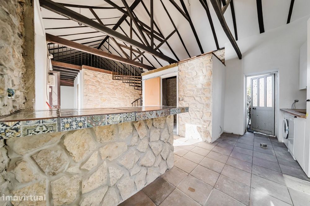 Moradia Térrea T2+1 c/ 2 casas de banho e logradouro