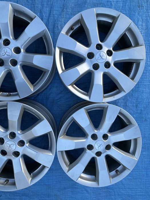 Felgi aluminiowe 18 5x114,3 Mitsubishi Outlander Mazda Kia