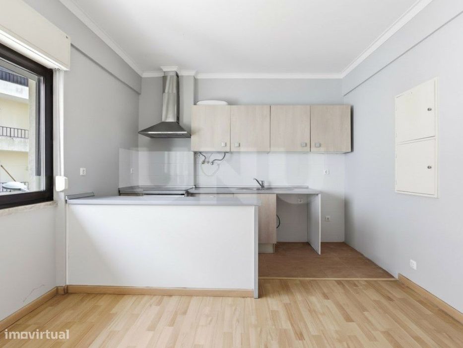 Apartamento T1 para venda no Cacém. — Cacém E São Marcos, Lisboa