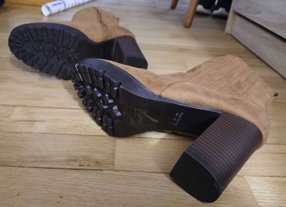 Sapatos Botas Como Novos