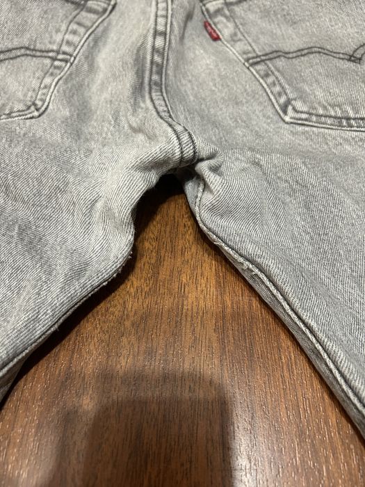 Джинси Levis 501