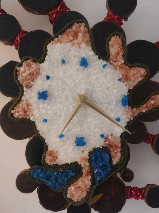 Unikatowy zegar ścienny handmade – drewno i kamień | rustykalny / boho