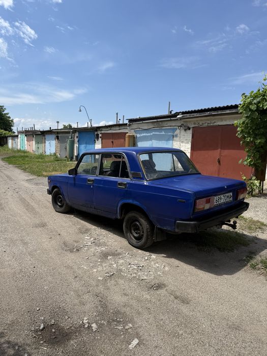 Продам ваз 2105 сів і поїхав