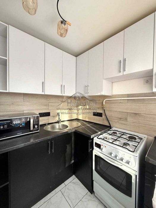 Продам 2-кім квартиру метро Дорогожичі - Олени Теліги, 37-Е HN