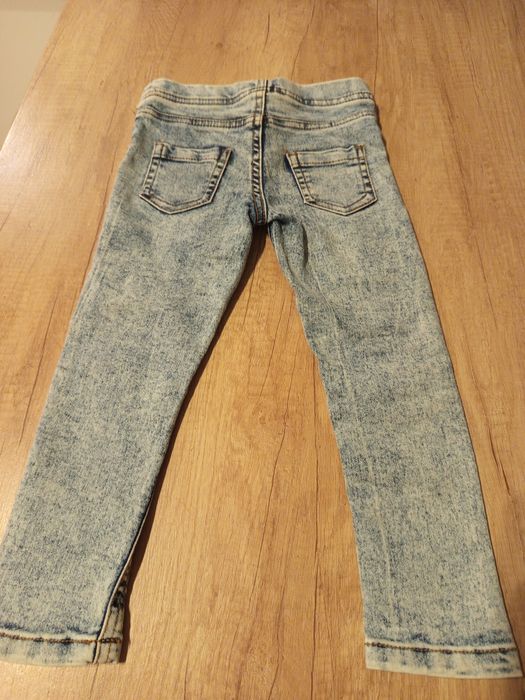 Spodnie dla dziewczynki