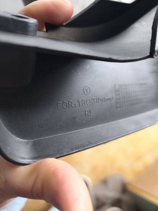 Guarda lamas universal para carros