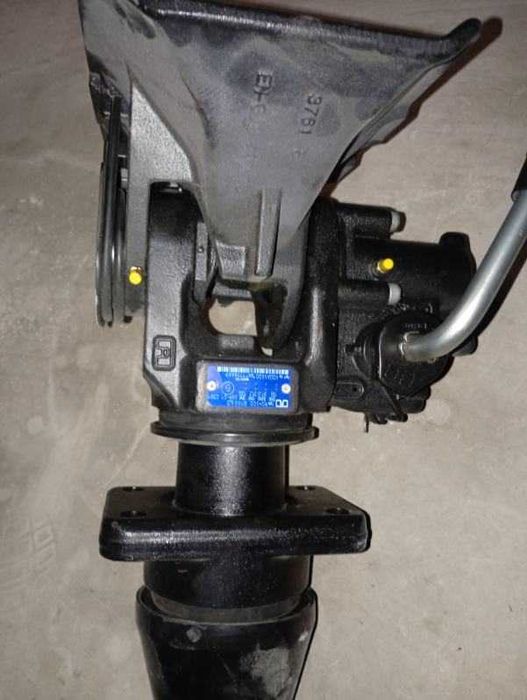 Belka Zaczep Manualny Tył VOLVO  Mercedes Man