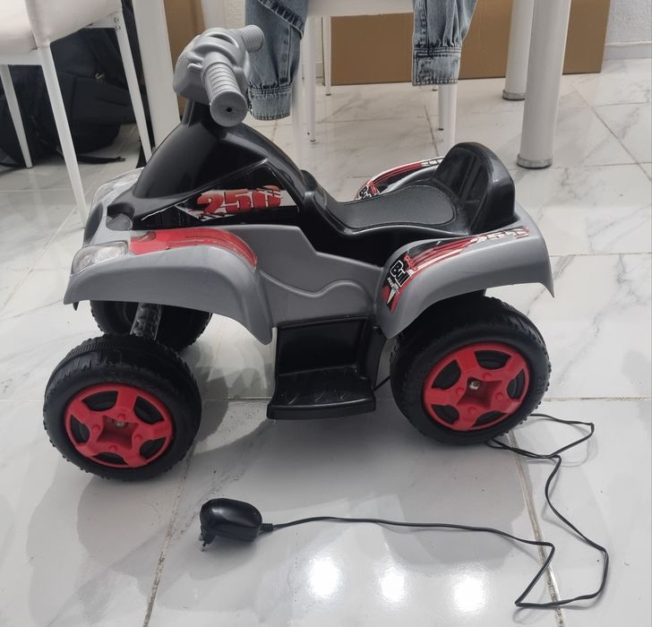 Mota Electrica para arranjar não ta Carregar a Bateria