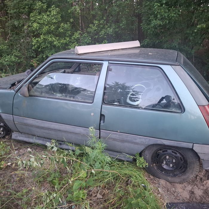 Renault  5.   1.4