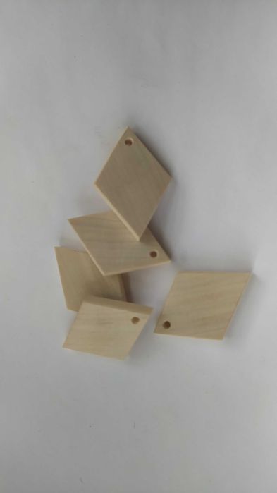 Заготовки для рун, кулонів, амулетів, ручної роботи