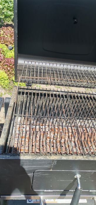 Churrasqueira semi nova