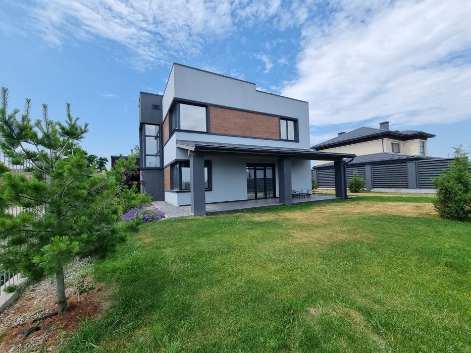 Будинок 206 м2 панорама 180° з ремонтом с. Лісники Обухівский район