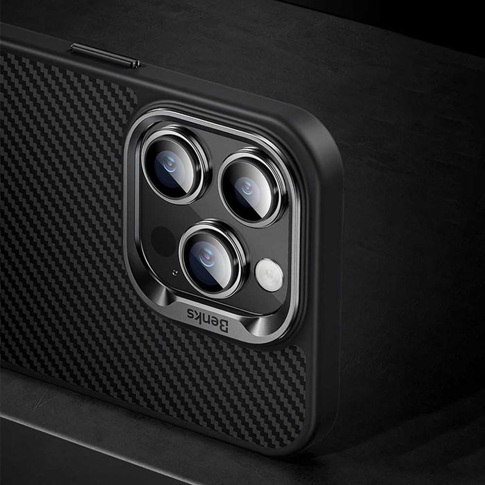 Benks Etui Magnetic Armor Pro Kevlar Metal Frame do iPhone 15 Pro Max