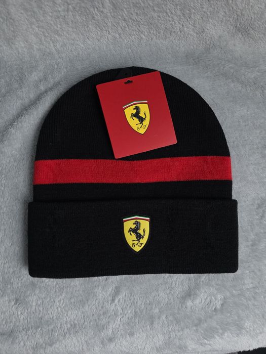 Scuderia Ferrari, czapka zimowa F1, Formuła 1, Leclerc, Hamilton