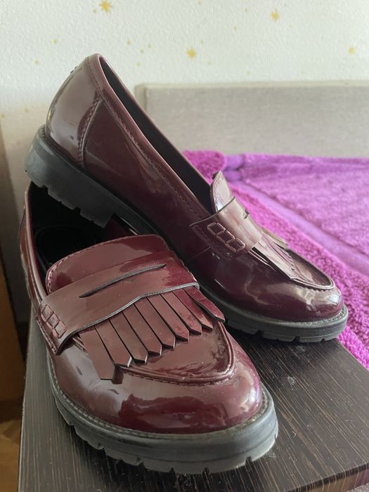 Лофери marco tozzi 38 розмір