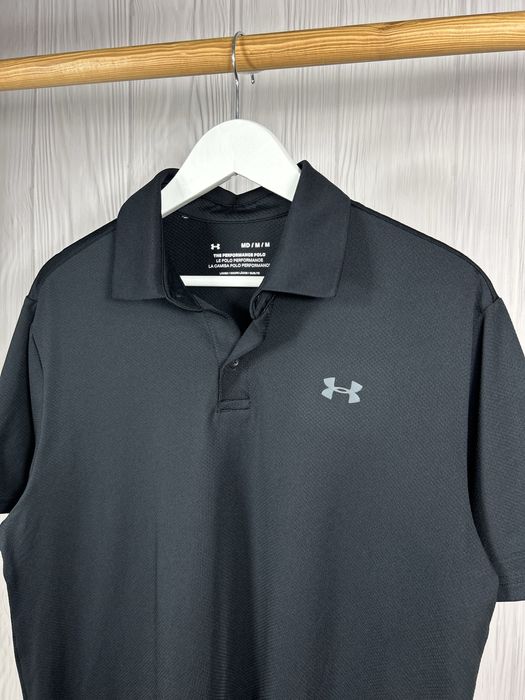 Under Armour Black Performance поло в чудовому базовому дизайні
