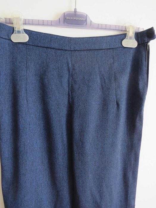 Calças azuis- mulher