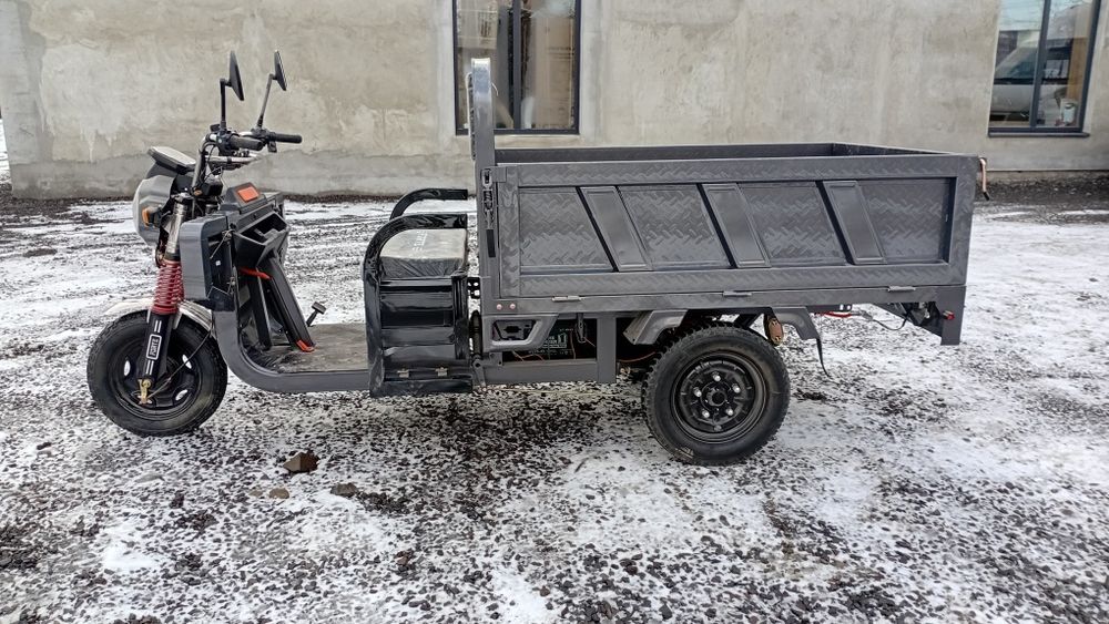 Трицикл вантажний FORTE 1200 вт новий