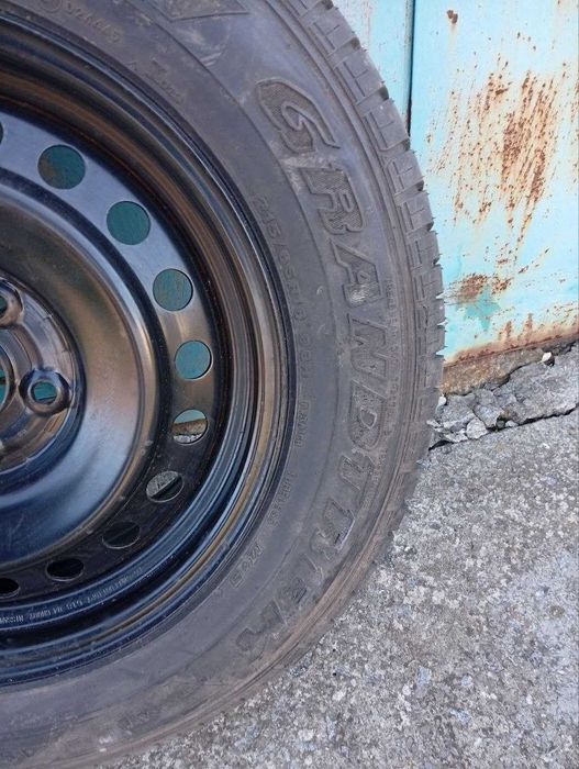 Запаска Докатка Bridgestone R16 5x114,3 DIA 66.1 Nissan X-Trail T30