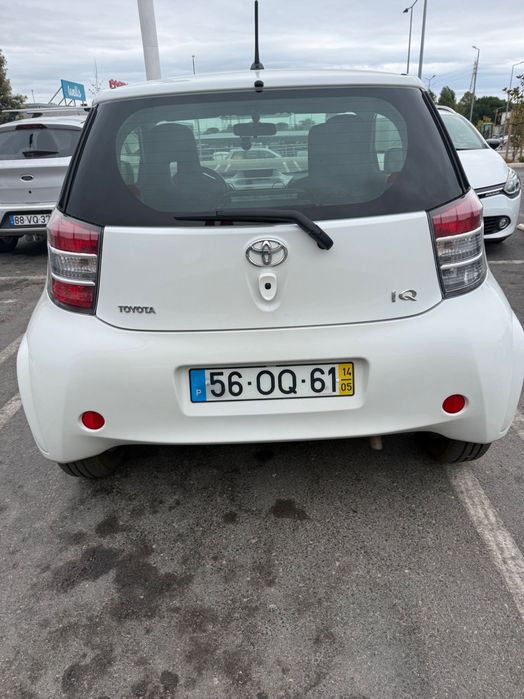 Toyota IQ de Maio 2014