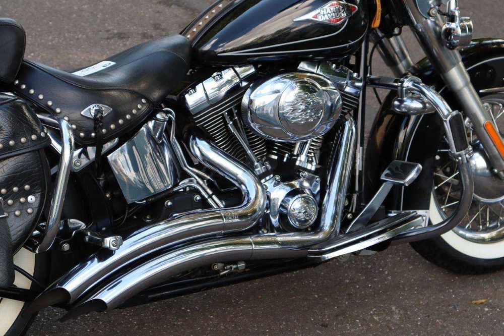 rley-Davidson Heritage Softail Classic