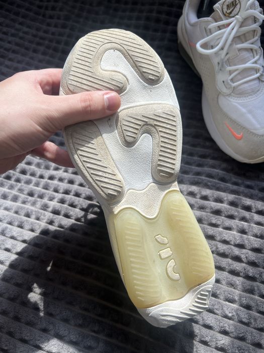 NIKE AIR MAX VERONA (39-40) 25-26см женские кроссовки оригинал бежевые
