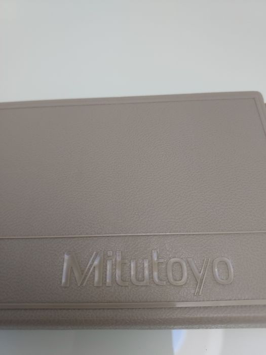 Mitutoyo paquimetro manual com relógio