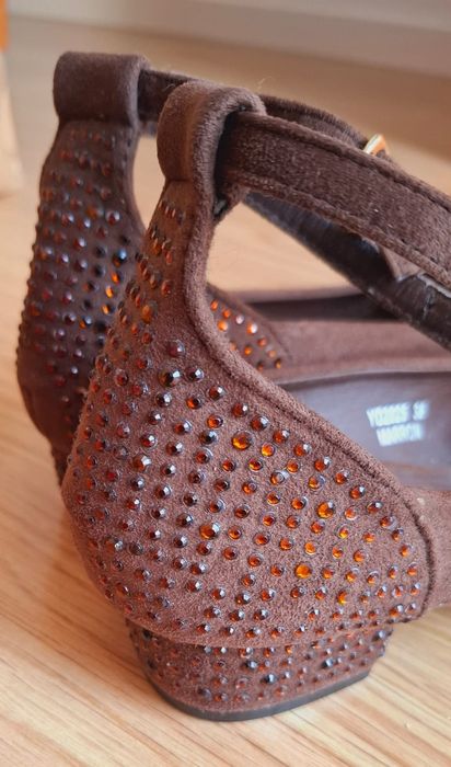 Sapatos Carmusa (Novo): Tam 38
