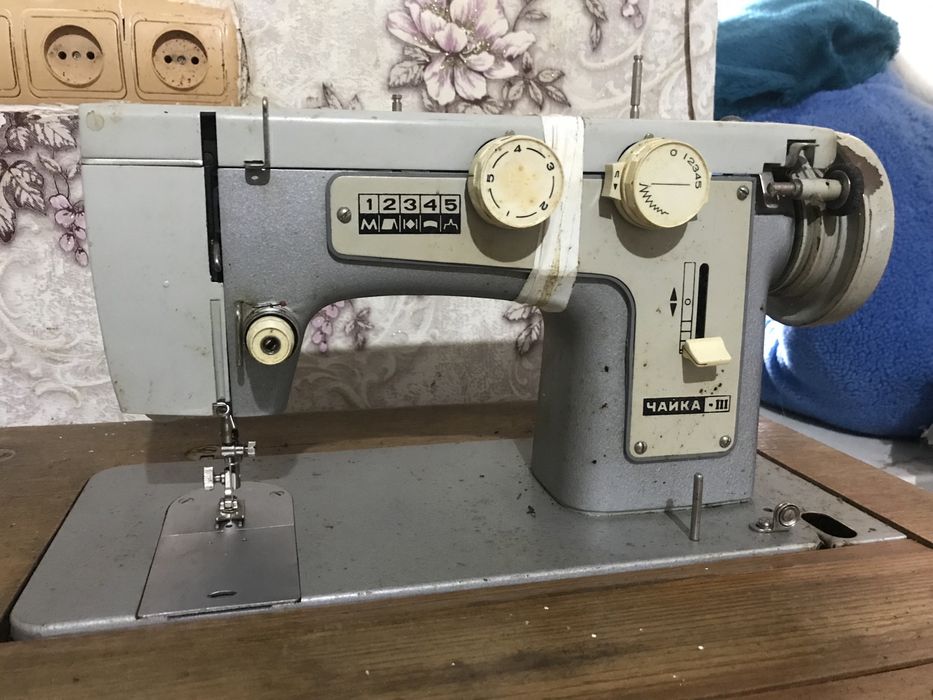 Швейная машинка чайка lll