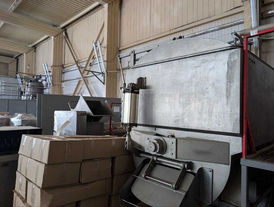 Продамо 2400 кв.м виробничих площ  консервного заводу в чудовому стані